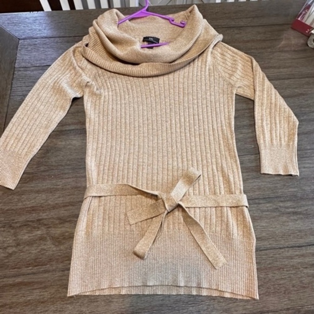 Women's iz Buyer California Long Tie‎ Belted Sweater , L, Glittering Gold